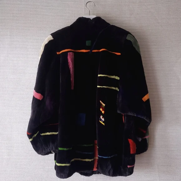 Zuki Abstract Design Fur Coat